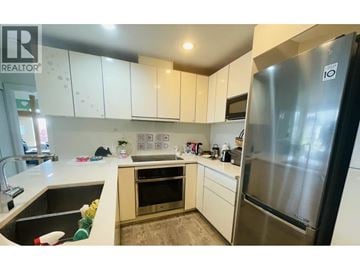 Vancouver apartment for rent - 5983 GRAY AVENUE