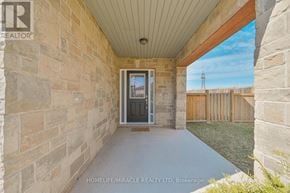 Hamilton (Stoney Creek) townhouse for rent - UPPER - 23 PINOT CRESCENT Upper