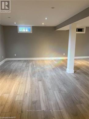Hamilton (Stoney Creek Mountain) apartment for rent - LOWER - 17 MELLENBY STREET LOWER