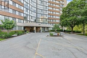 Oakville (Cp College Park) condo for rent - 506 - 1230 MARLBOROUGH COURT 506