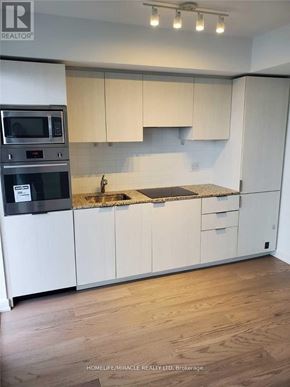 Toronto (Bay Street Corridor) condo for rent - 3910 - 11 WELLESLEY STREET W 3910