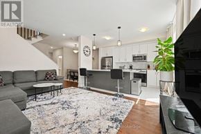Ottawa townhouse for rent - 505 CONVENIRE ROW