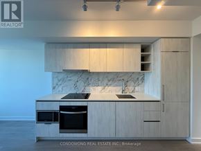 Toronto (Bay Street Corridor) condo for rent - 3301 - 8 WELLESLEY STREET W 3301