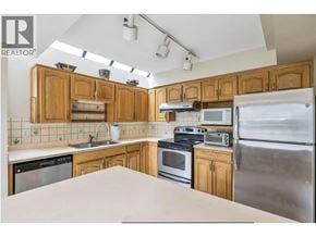 Vancouver apartment for rent - 3000 WEST KING EDWARD AVENUE
