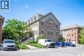 Kitchener townhouse for rent - 5 WHITEHAVEN Lane