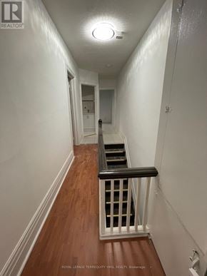 Toronto (Dovercourt-Wallace Emerson-Junction) triplex for rent - 2 - 1228 DUFFERIN STREET 2