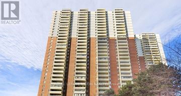 Toronto (Crescent Town) condo for rent - 2817 - 1 MASSEY SQUARE 2817