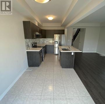 Welland (West Welland) townhouse for rent - 57 SYCAMORE STREET