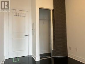 Toronto (Bay Street Corridor) condo for rent - 2502 - 35 BALMUTO STREET 2502