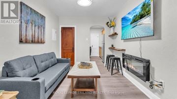 London East (East K) multi-family for rent - 1 - 111 DUNDAS STREET 1