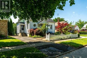 St. Catharines (Downtown) apartment for rent - 19 COLUMBIA STREET