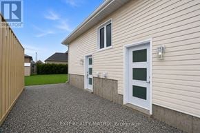 Hawkesbury apartment for rent - B - 650 WEST STREET W B