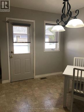 Kawartha Lakes (Lindsay) apartment for rent - 6 COTTINGHAM CRESCENT