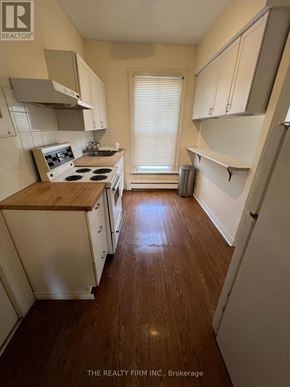 London South (South F) fourplex for rent - 3 - 22 VICTOR STREET 3