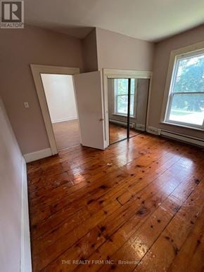 London South (South F) fourplex for rent - 3 - 22 VICTOR STREET 3