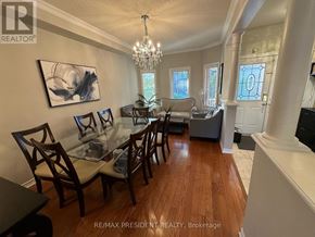 Milton (Cl Clarke) apartment for rent - A dining room with a glass table and chairs.