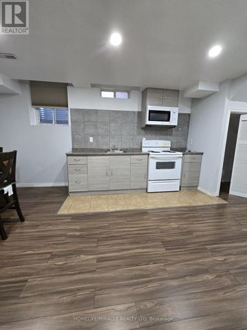Brampton (Northwest Sandalwood Parkway) apartment for rent - BASEMENT - 21 CHALKFARM CRESCENT Basement