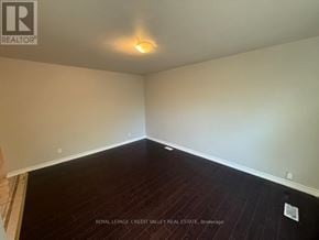 Toronto (Thistletown-Beaumonde Heights) apartment for rent - 116 TAYSHAM CRESCENT