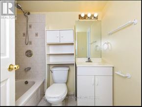 Richmond Hill (Devonsleigh) apartment for rent - 4 PRICE STREET