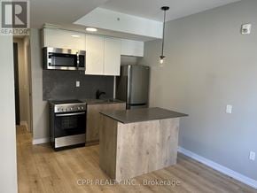Oshawa (Central) condo for rent - 313 - 70 KING STREET E 313