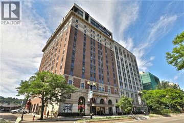 Hamilton condo for rent - 118 KING Street E Unit# 618 618