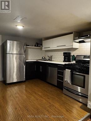 Toronto (Palmerston-Little Italy) townhouse for rent - 476 CRAWFORD STREET