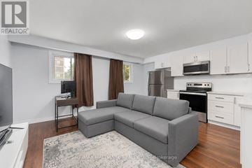 Toronto (O'connor-Parkview) townhouse for rent - 3 - 82 HALSEY AVENUE 3