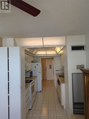 Vaughan (Crestwood-Springfarm-Yorkhill) condo for rent - 616 - 7 TOWNSGATE DRIVE 616