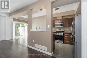 Hamilton (Ancaster) townhouse for rent - 84 MYERS LANE