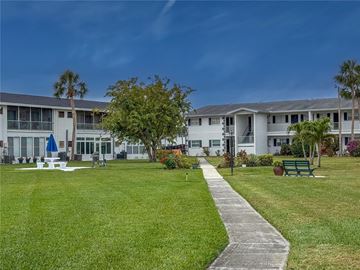 Bradenton house for rent - 4703 1st Ct W #393