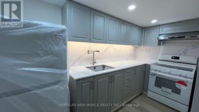 Aurora apartment for rent - BASEMENT - 7 CHOUINARD WAY Basement