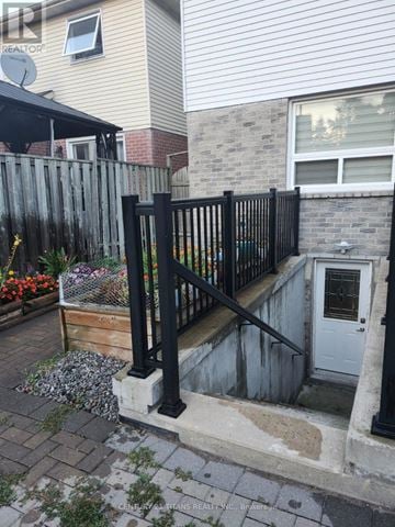 Ajax (Central) apartment for rent - 56 BARNES DRIVE