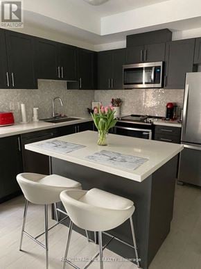 Vaughan (Islington Woods) townhouse for rent - 1 - 196 PINE GROVE ROAD 1