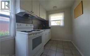 Hamilton apartment for rent - 742 GARTH Street