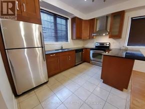 Richmond Hill (Langstaff) townhouse for rent - 18 - 215 16TH AVENUE 18
