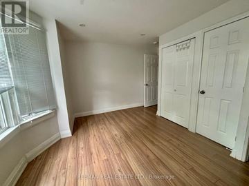 Toronto (Annex) townhouse for rent - UPPER - 342 HOWLAND AVENUE Upper