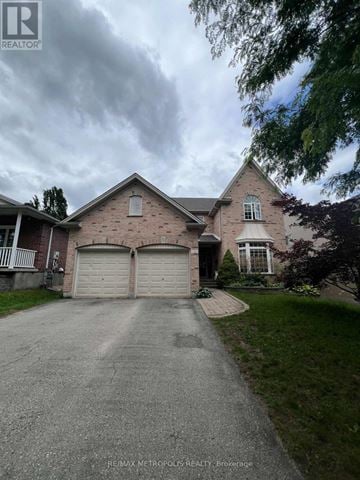 London North (North M) apartment for rent - 144 MEADOWOAK CRESCENT