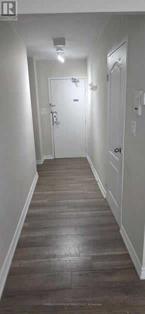 Toronto (Crescent Town) condo for rent - 1009 - 1 MASSEY SQUARE 1009