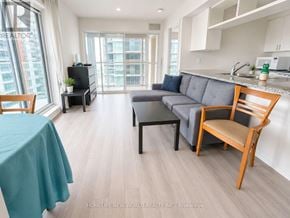 Toronto (Bendale) condo for rent - 2104 - 70 TOWN CENTRE COURT 2104