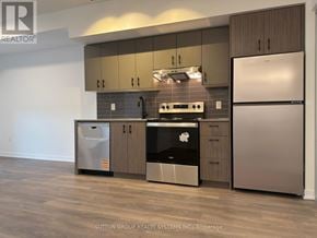Burlington (Alton) condo for rent - C1104 - 4878 POWERS COMMON C1104
