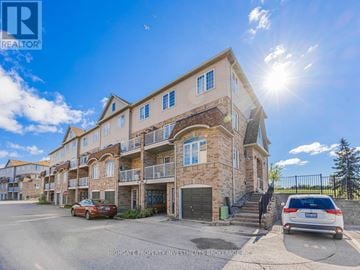 Toronto (Rouge) townhouse for rent - 3 - 200 MCLEVIN AVENUE 3