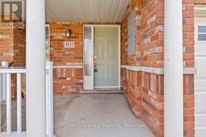 Burlington (Alton) townhouse for rent - 4832 CAPRI CRESCENT