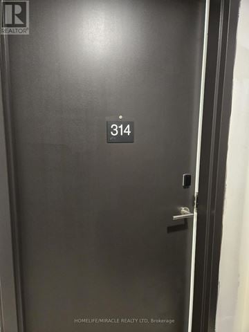 Toronto (Stonegate-Queensway) condo for rent - 314 - 6 CHARTWELL ROAD 314