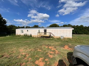 Edmond house for rent - 10700 Deer Lane