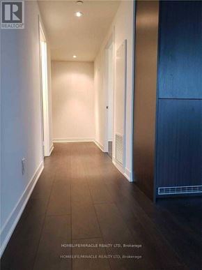 Toronto (Waterfront Communities) condo for rent - 5204 - 88 HARBOUR STREET 5204