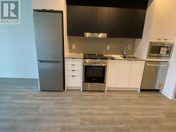 Mississauga (Hurontario) condo for rent - 1706 - 5105 HURONTARIO STREET 1706
