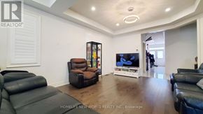 Whitchurch-Stouffville (Stouffville) apartment for rent - 28 FALLHARVEST WAY