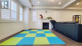 Whitchurch-Stouffville (Stouffville) apartment for rent - 28 FALLHARVEST WAY