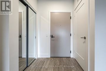 Toronto (Dovercourt-Wallace Emerson-Junction) condo for rent - 819 - 858 DUPONT STREET 819