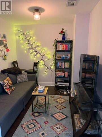 Ottawa condo for rent - 804 - 98 RICHMOND ROAD 804